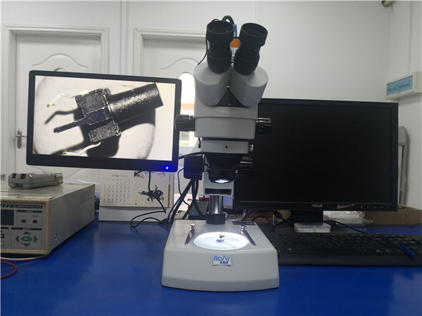 Magnifying glass tester